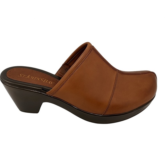 NEW No Tags St. John’s Bay Brown Leather Clogs 7 Medium - Picture 4 of 6